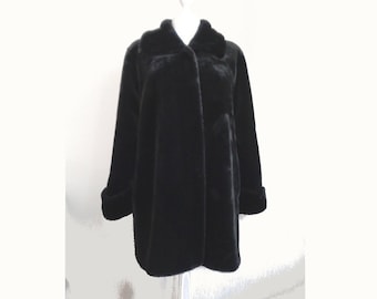 Vintage ladies black faux fur coat lined metal clip close retro design womens faux fur swing coat by Dunnes Ireland UK 14 US 12 Euro 42 (X)
