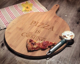 Game of Thrones Inspired Pizza Board, Game of Thrones Birthday Gift, Pizza is Coming