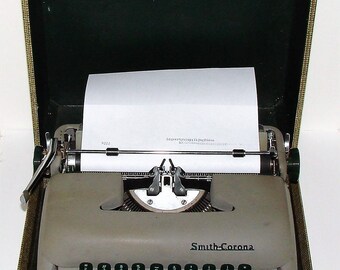 Smith Corona Clipper Typewriter Portable Everything Works As It Should