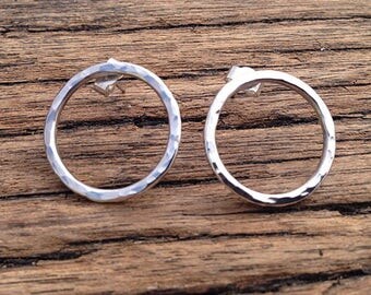 Handmade sterling silver hammered circle earrings