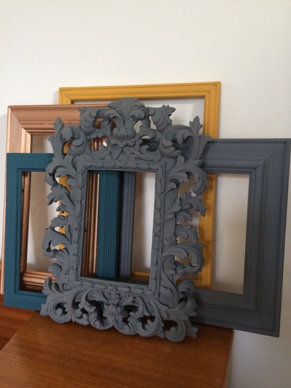 Items similar to SOLD Picture frame set handpainted on Etsy