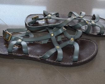 Sale 10 $ + SHIPPING reduced! Sandals flat leather Aldo vintage 90's blue 7 1/2-8