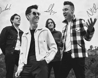 Arctic Monkeys pre signed photo print poster - 12x8 inches (30cm x 20cm) - Superb quality -