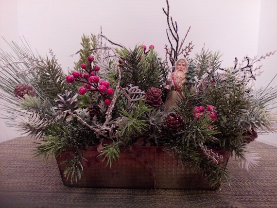 Primitive Country Christmas Centerpiece by SheilasHomeCreations