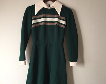 Mod Forest Green Dress - 1960s - 1970s - Long Sleeves