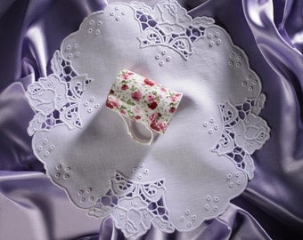 Richelieu Embroidery | pure linen | cutwork linen | napkin | roses | handmade | white work | broderie | white embroidery | tablecloth
