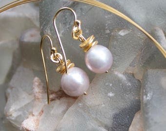 "Luisa cream Pearl Earrings"