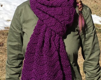 Oversized Wavy Ribbed Scarf