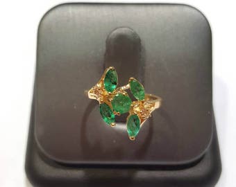 14k Gold ring natural emerald and diamond