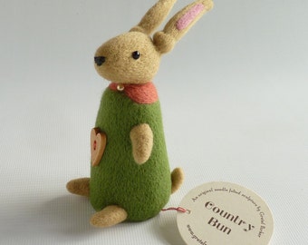 Needle felted bunny, needle felt rabbit, felted rabbit, felt bunny, bunny gift, needle felt animal, felted bunny, country bun, Gretel Parker