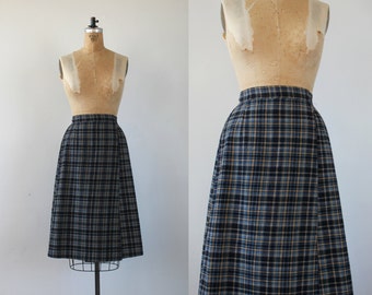 vintage 1970s skirt / 70s plaid skirt / 70s wrap skirt / 70s plaid wrap skirt / adam and yves skirt / 70s wool skirt / 24" waist 28" waist