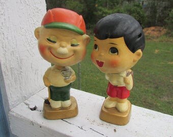 Rare Vintage Pair Composition GOLFER Couple NODDERS Bobble Head