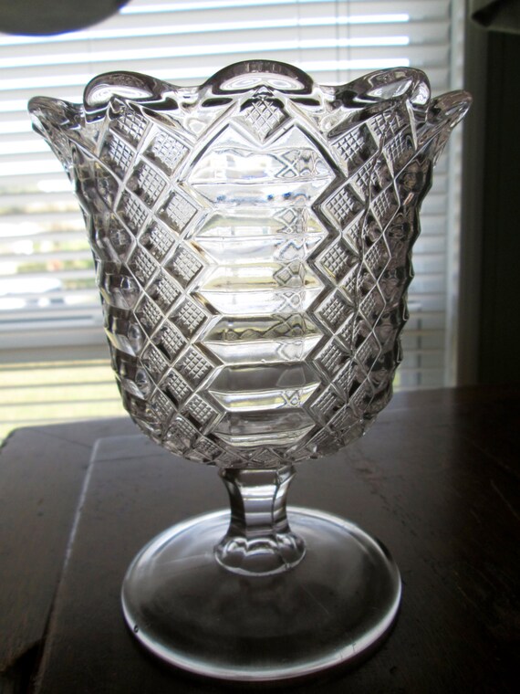 Vintage EAPG Early American Pressed Glass Spooner Vase 6