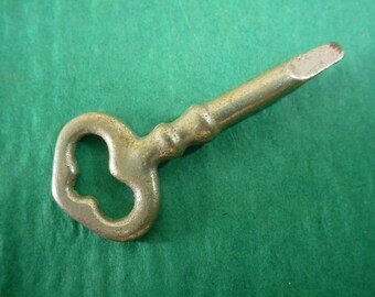 Vintage Steel Key for Treadle Sewing Machine Drawers 3 sided Singer New Home