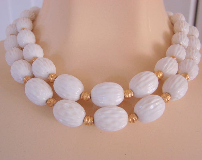Classic Vintage Trifari Necklace Textured White Beads Goldtone Spacer Beads Jewelry Jewellery
