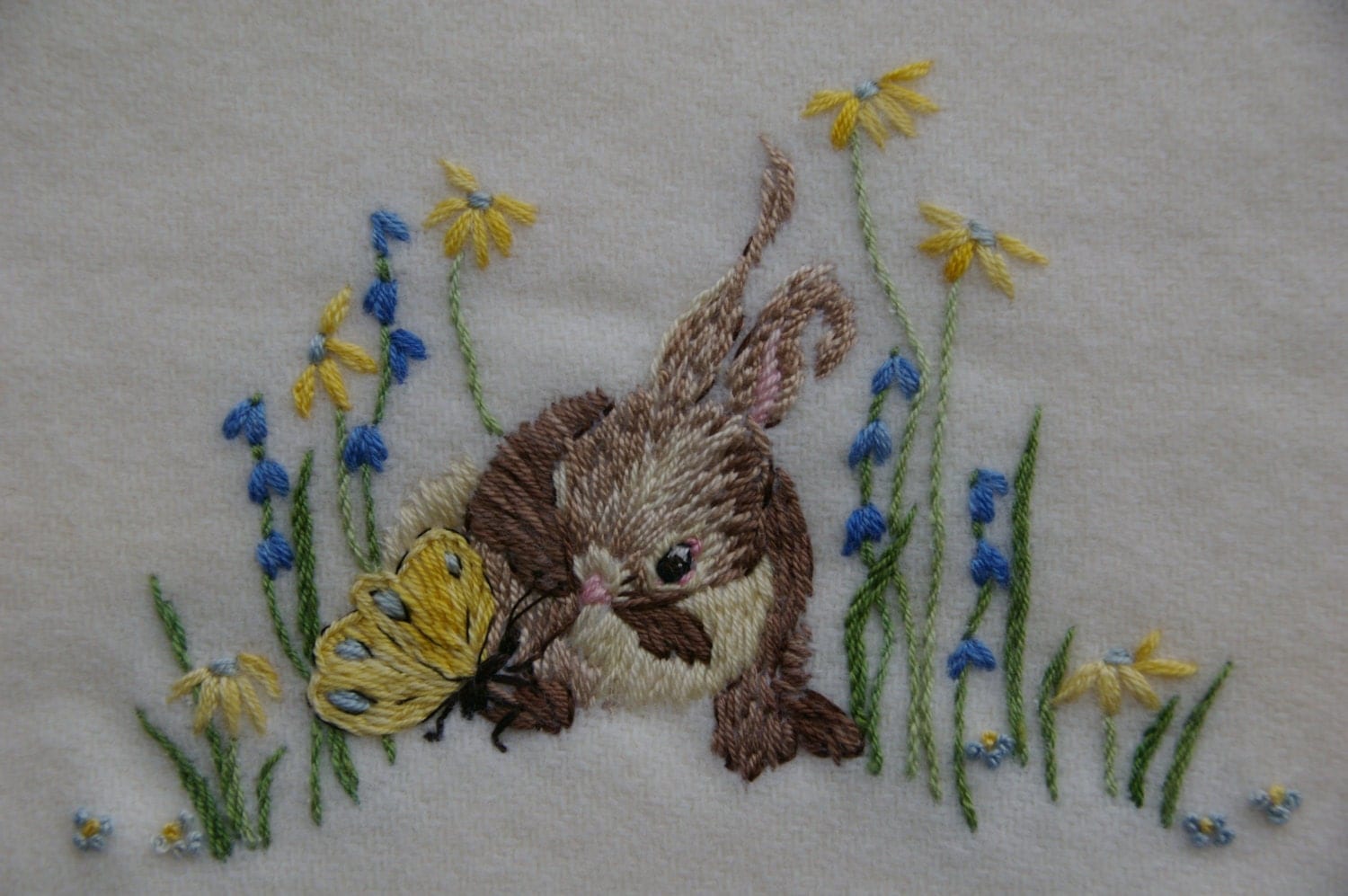 Hand Embroidery pattern. Baby blanket design. BUNNY RUG hand