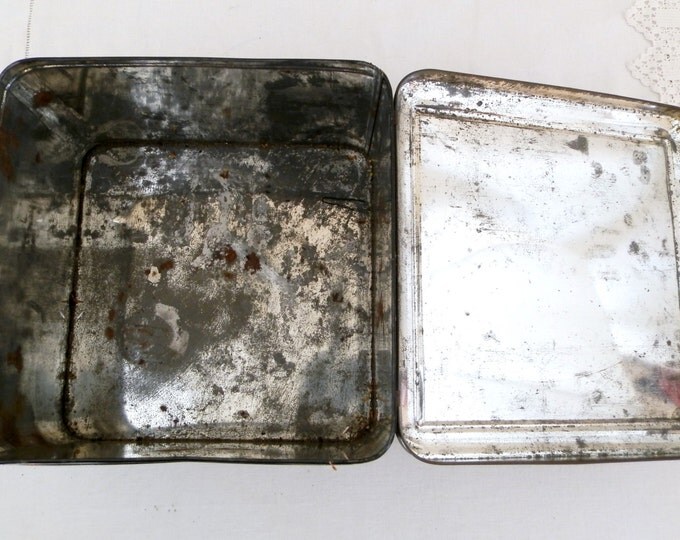 Large Vintage French Metal Tin with Floral Pattern and Illustration of the Town of Grenoble, Shabby, Romantic, Retro, Decor, Country, Box Large Vintage French Metal Tin with Floral Pattern and Illustration of the Town of Grenoble, Shabby, Romantic, Retro, Decor, Country, Box