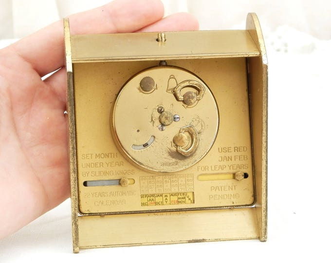 Working Vintage Swiss Helveco Mid Century 7 Jewels Gold 1950s Mechanical Desk Clock Perpetual Calendar, Wind-up Clock, Retro, Desk, Office