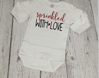Valentines Day - Glitter Holiday Top - Girls Valentines Day Outfit - Valentine Bodysuit - Baby Girl Valentine - Sprinkled with Love