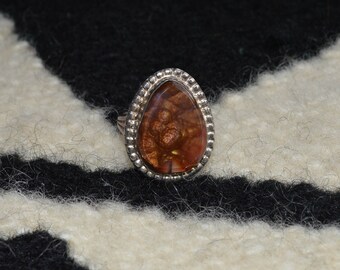 Vintage Sterling Silver and Fire Agate Ring with Flashes of Copper, Bright Green and Lavender colors Size 8