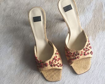 SALE / Vintage Basket Weave Floral Pumps / Nineties Open Toe Italian Heels / Size 7 1/2