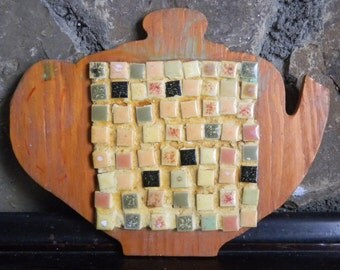 Hot Plate Trivet, Folk Art Trivet, Teapot Hot Pad, Folk Art Teapot, Folk Art Hot Plate, Funky Folk Art, Primitive Folk Art, Wooden Trivet