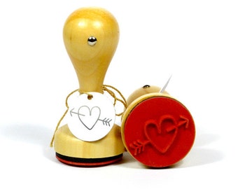Stamp around the heart with arrow