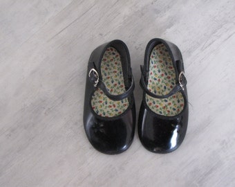 Vintage Black Baby Dress Shoes / Mary Jane's