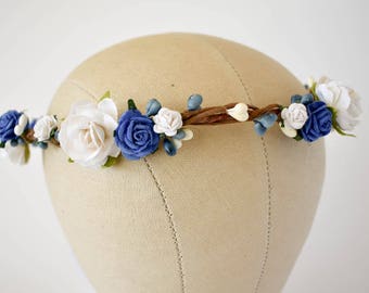 Blue flower crown. Royal blue and white floral crown. Boho weddings. Wedding flower crown. Flower girl headband. Bridesmaids hair flowers.