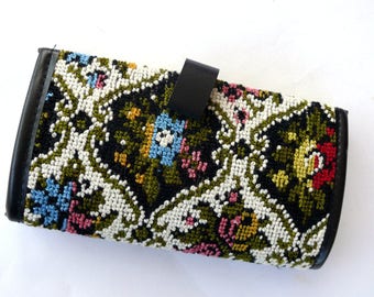 Needlepoint wallet | Etsy