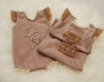 Sitter romper, 9 Months Romper, Baby Photo Props, Baby Props, Sitter Outfit, Baby Outfit Prop, Brown, Lace Romper, Baby Romper, Photography