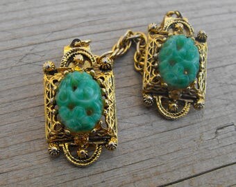 Sweater Clips, Collar Clips, Vintage Sweater Clip, Dress Clip, Women's Shirt Clasp, Vintage Shirt Clasp, Blouse Pin, Green Glass Jewelry,