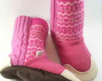 Toddler Slippers- Girls Pajamas- Kids Slippers- Wool Slippers- Classroom Shoes- Eco Fashion- Slipper Boots- Christmas pajamas- Daughter Gift