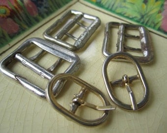 5 Small Vintage Metal Buckles - 3 rectangle - 2 Oval