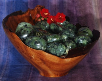 1 GREEN JADE (Peru) Tumbled Stone - Green Jade Crystal, Green Jade Stone, Tumbled Green Jade, Green Jade Gemstone, Green Jade Healing
