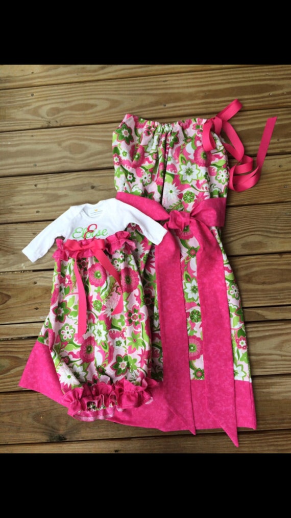 Hospital baby gown for baby to match Mommy. by Mimimadeitboutique
