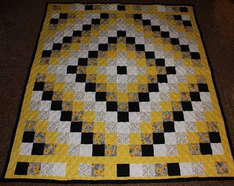 Queen Quilt - Custom Made Quilt - Queen Size Quilt - Trip Around the World Quilt - Supply Your Own Fabrics - 50% DEPOSIT
