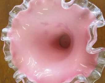Vintage Pink and White FENTON Hand Painted Ruffled Glass Vase 8" tall 6" Diameter