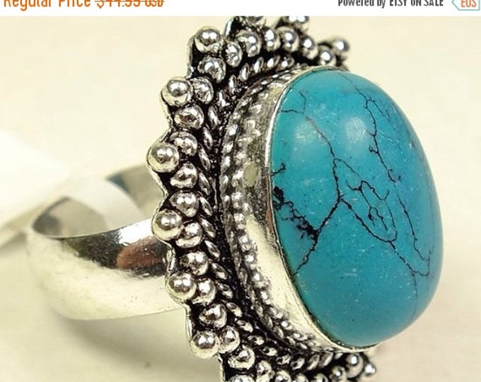 Storewide 25% Off SALE Stylish Vintage Oversized Turquoise Cocktail Ring With Delicate Silver Lace Pattered Boarder Trim set in Silvertone M