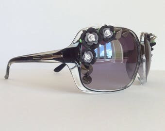 Nightshades - Studs Flowers Black Embellished Sunglasses Black/Grey Spikes Sunnies Shades