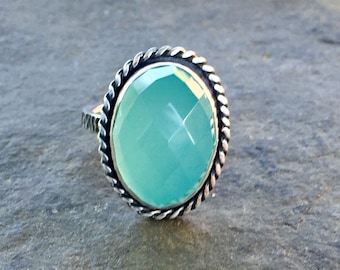 Aqua Chalcedony ring with hammered band
