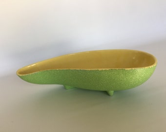 Shawnee Pottery Mid Century Modern Planter Flower Pot - 1025