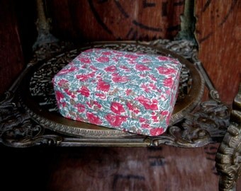 Floral Trinket Box, Fabric Box, Trinket Box, Vintage Box, Jewelry Box, Jewellery Box, Keepsake Box, Gift Box, Box With Mirror, Floral Box