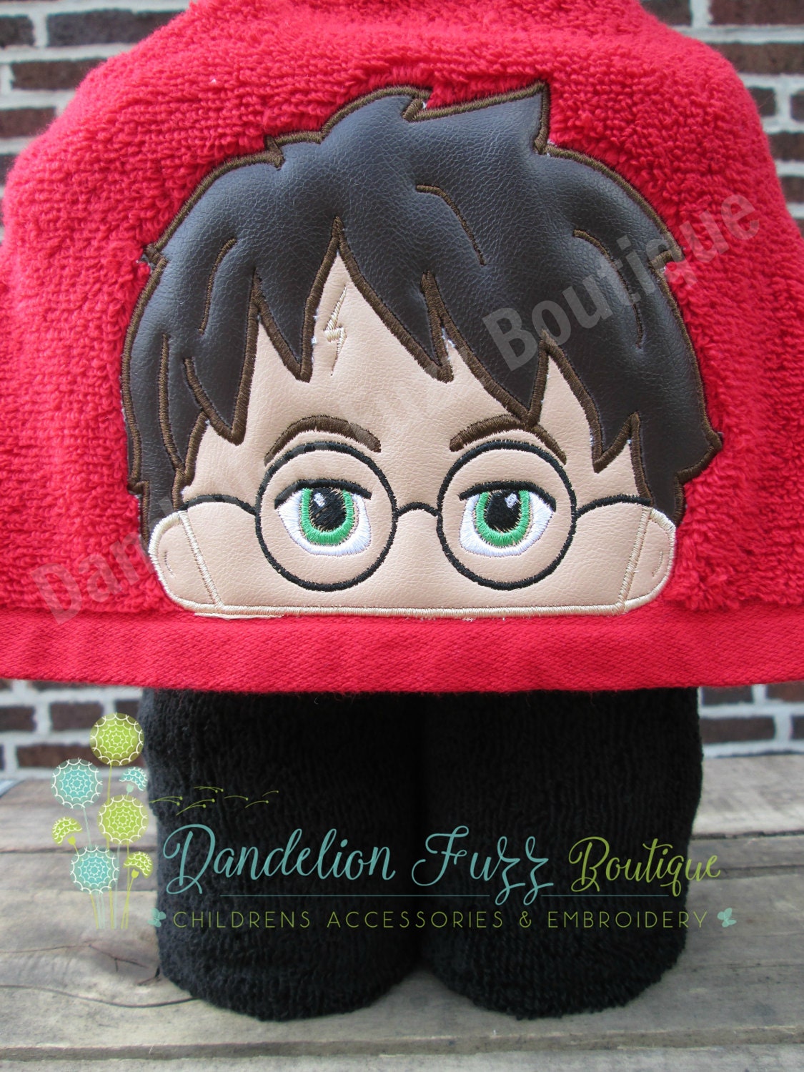 Boy Wizard Hooded Towel, Beach Towel, Pool Towel, Harry Potter Birthday, Harry Potter Party, Harry Party Gift, Present