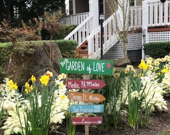 Grandma Sign - Directional Sign - Garden Decor - Garden Of Love Sign - Grandma Gift - Rustic - Pallet Wood Sign - Birthday Gift