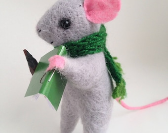 NEEDLE FELT MOUSE, Artist Mouse , Cute mouse, Needle felt animal, Needle felt miniature Art doll, Cute Felted Mouse Eco Toy Home decor