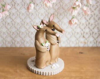 Aardvark Wedding Cake Topper by Bonjour Poupette