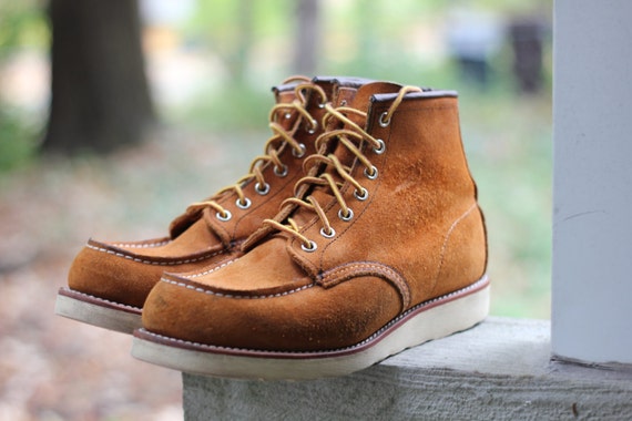 Lovely rough out model 4524 suede moc toe work boot by Red