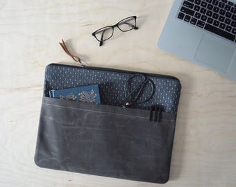 Laptop Sleeve with Zipper in Black Dot and Waxed Canvas - Macbook Air 13" Sleeve - Macbook Case - Laptop Bag - Graduation Gift