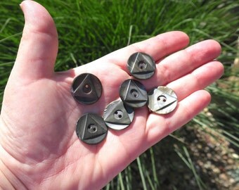 Vintage Smoky Gray Natural Shell 5 Button Set